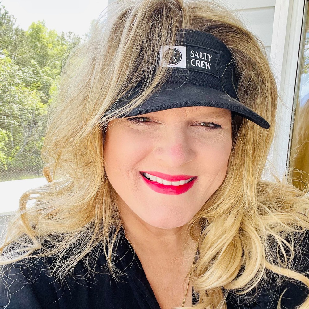 Meet your Posher, Regina